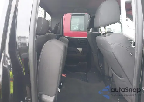 2017 Chevrolet Silverado 1500 2Lt из США, поврежденный, VIN 1GCVKRECXHZ353893